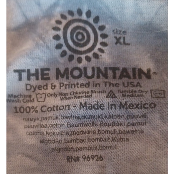 The Mountain 2013 Graphic Print Wolf T-Shirt Tie Dyed Blue Men's XL Snow Scene - Picture 5 of 5